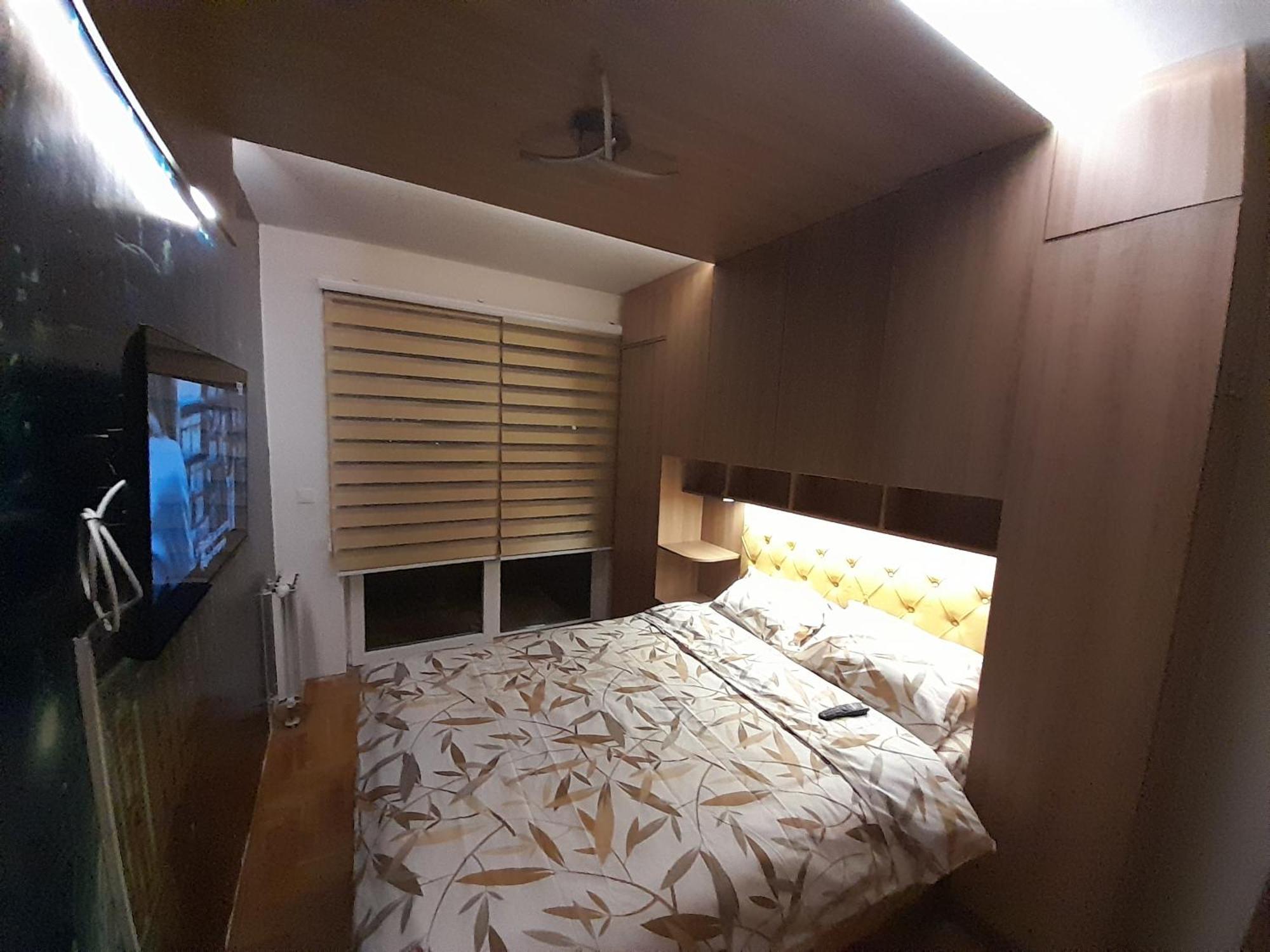 Jacuzzi For Relax - Hollywood Neom Apartment, Stup, Appartement *