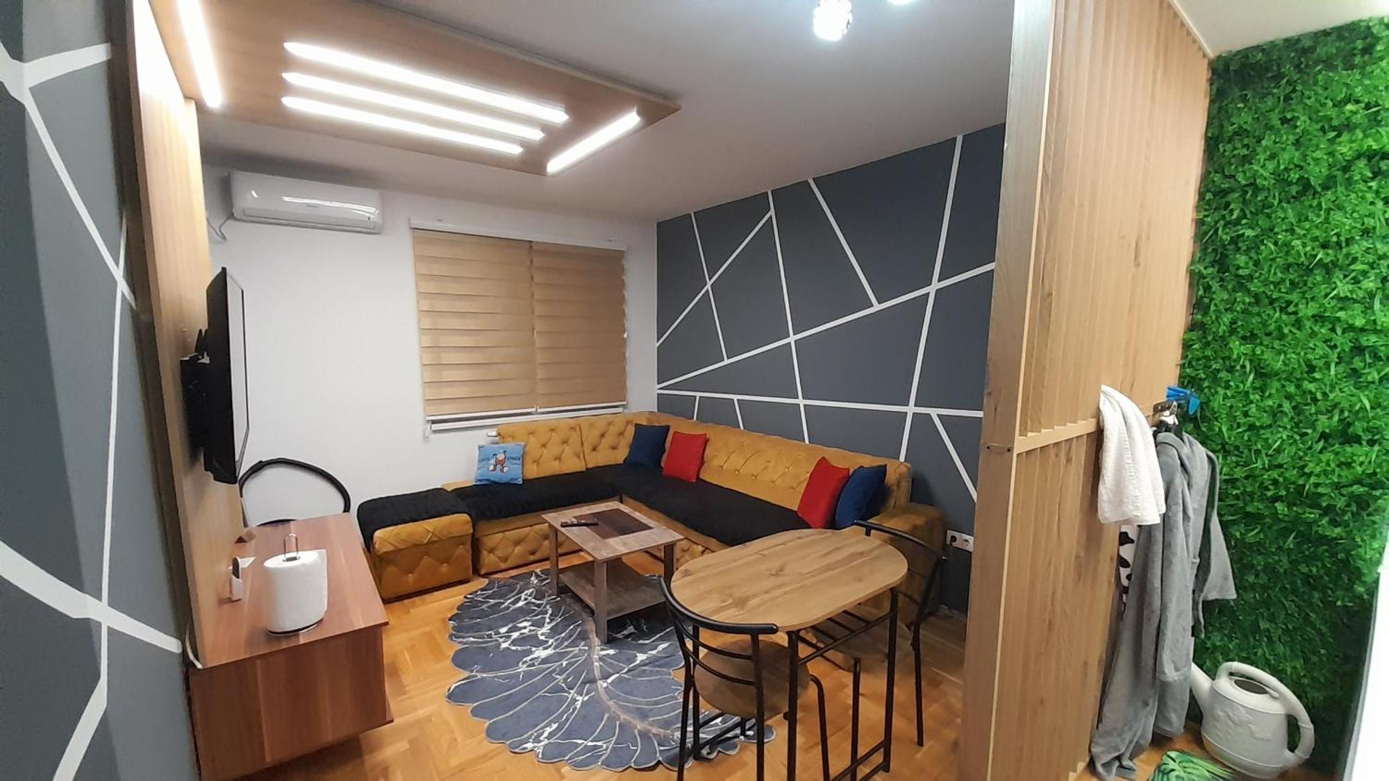 Appartement Jacuzzi For Relax - Hollywood Neom Apartment, Stup, *